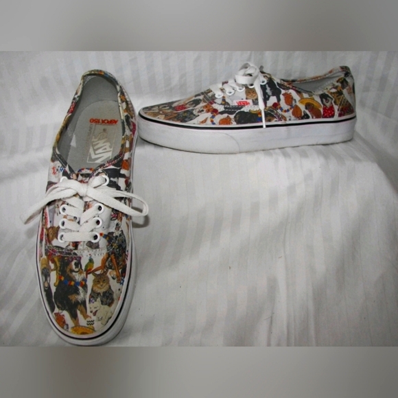 Vans Aspca Limited Anniversary Edition Dogs All Over Pattern Lace Up Shoes 8.5 - Picture 1 of 7